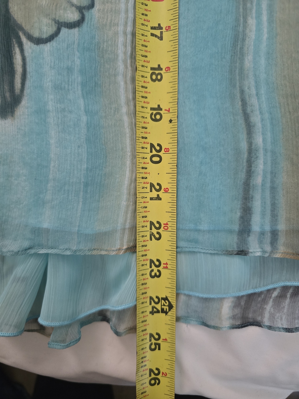 ​Blue Velvet 100% Silk Floral Flutter Sleeve Blouse - Picture 8 of 10